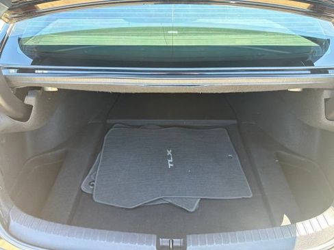 Used 2017 Acura TLX V6 w/ Technology Package FWD image 24