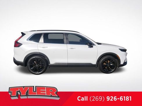 Used 2023 Honda CR-V Sport Touring image 9