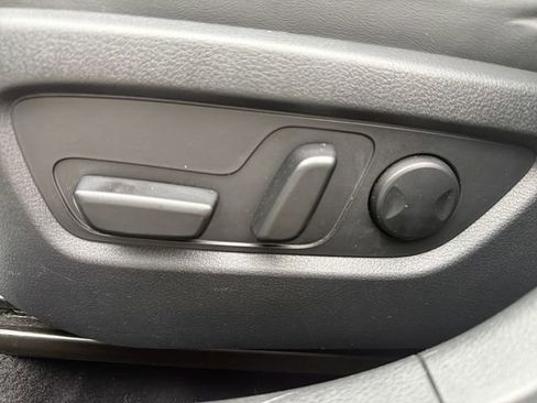 Used 2024 MAZDA CX-30 AWD 2.5 S w/ Premium Package image 12