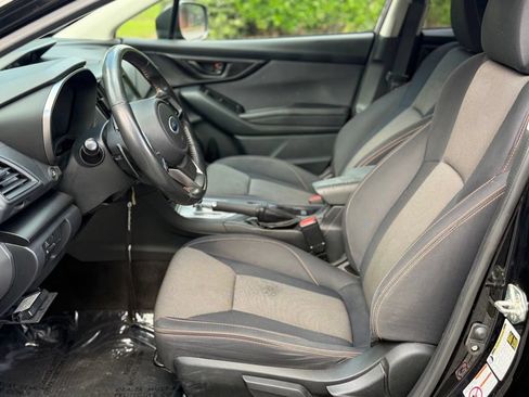 Used 2018 Subaru Crosstrek 2.0i Premium AWD/4WD image 10