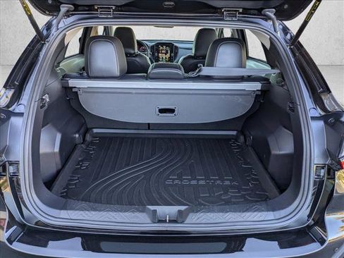 Certified 2025 Subaru Crosstrek 2.5i Limited w/ Crosstrek Mirror Package image 8