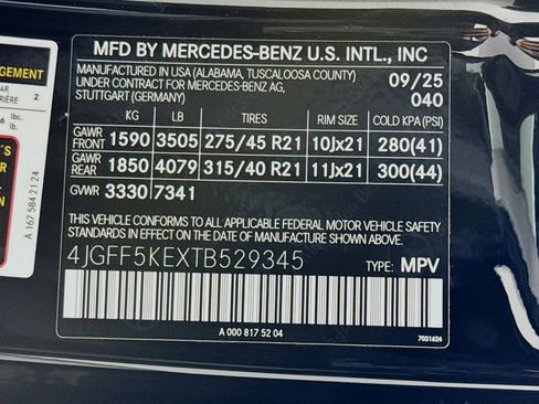 New 2026 Mercedes-Benz GLS 450 4MATIC image 25