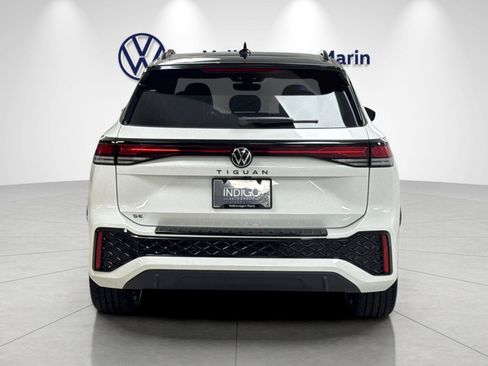 New 2026 Volkswagen Tiguan SE R-Line FWD image 4