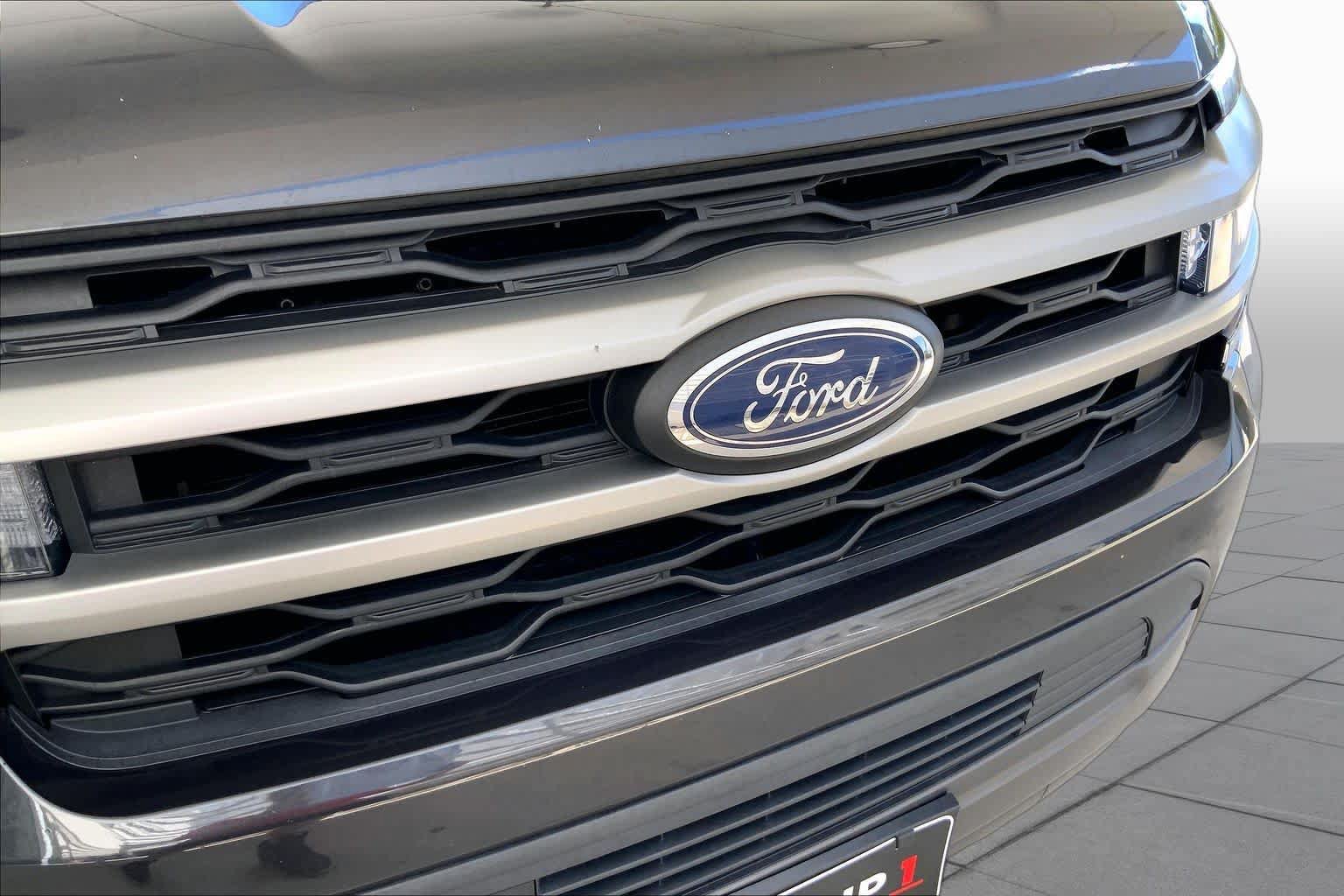 Used 2024 Ford Expedition Max XLT RWD image 29