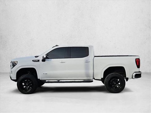Used 2023 GMC Sierra 1500 Elevation image 9