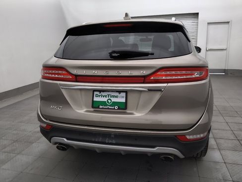 Used 2019 Lincoln MKC Reserve FWD image 7