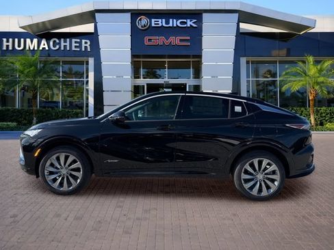 New 2026 Buick Envista Avenir FWD image 4
