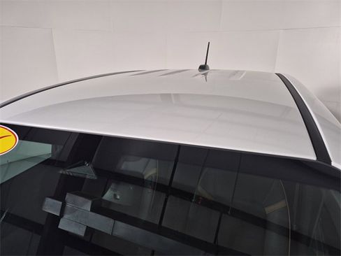 Used 2026 GMC Canyon AT4 image 12