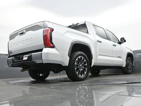 Used 2024 Toyota Tundra Limited AWD/4WD image 28