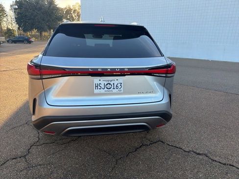 Certified 2025 Lexus RX 350 Premium image 8