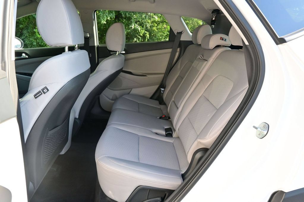 Used 2020 Hyundai Tucson Value FWD image 18