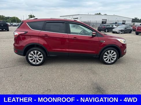 Used 2017 Ford Escape Titanium AWD/4WD image 9