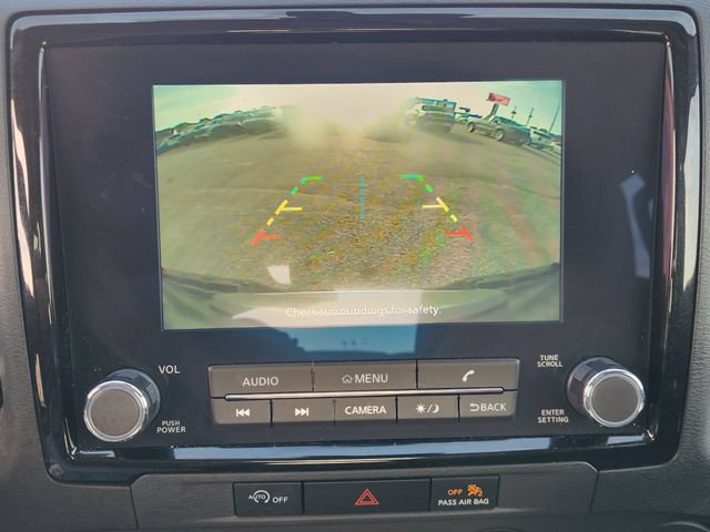 Used 2024 Nissan Frontier SV w/ Technology Package RWD image 17