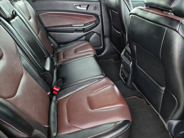 Used 2022 Ford Edge Titanium w/ Equipment Group 301A AWD/4WD image 20