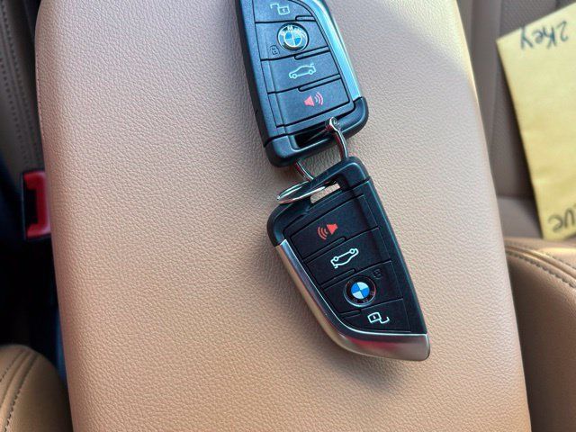 Used 2024 BMW X3 sDrive30i w/ Premium Package RWD image 28