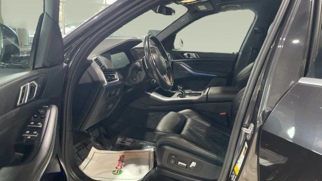 Used 2023 BMW X5 xDrive40i AWD/4WD image 14