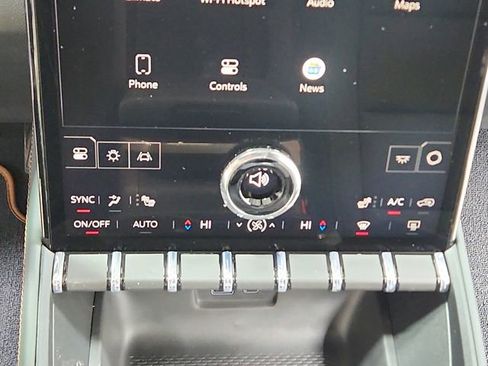 New 2026 GMC Terrain AT4 AWD/4WD image 34
