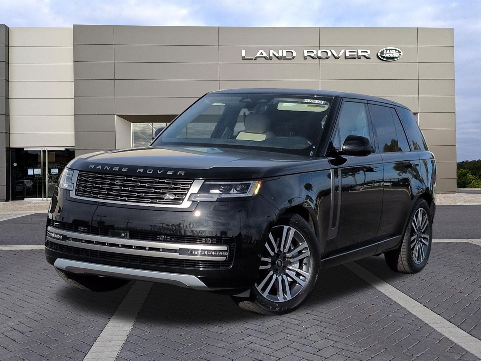 Used 2024 Land Rover Range Rover SE AWD/4WD image 1