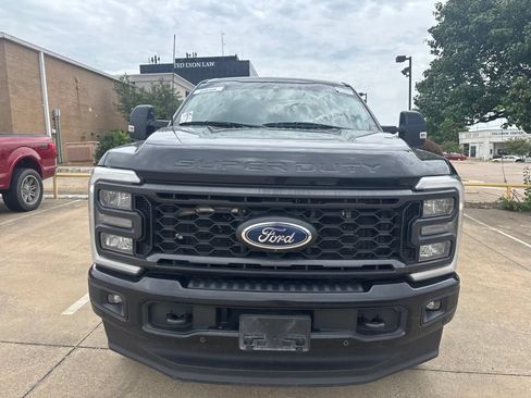 Used 2024 Ford F350 Lariat w/ Lariat Ultimate Package AWD/4WD image 2