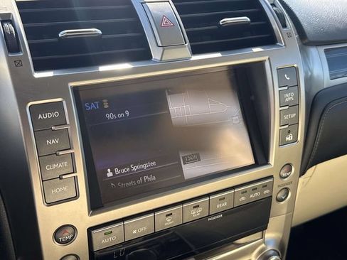 Used 2020 Lexus GX 460 Premium AWD/4WD image 23