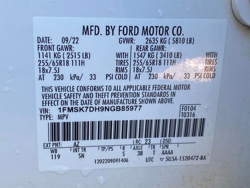 Used 2022 Ford Explorer XLT w/ Equipment Group 202A RWD image 31