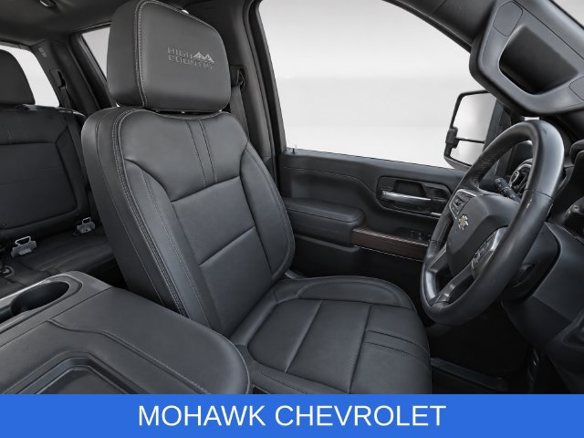 Used 2022 Chevrolet Silverado 3500 High Country AWD/4WD image 13