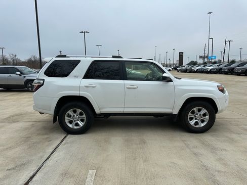 Used 2024 Toyota 4Runner SR5 image 4