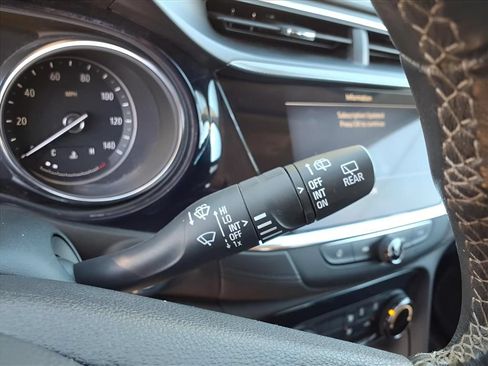 Used 2023 Buick Encore GX Preferred FWD image 20