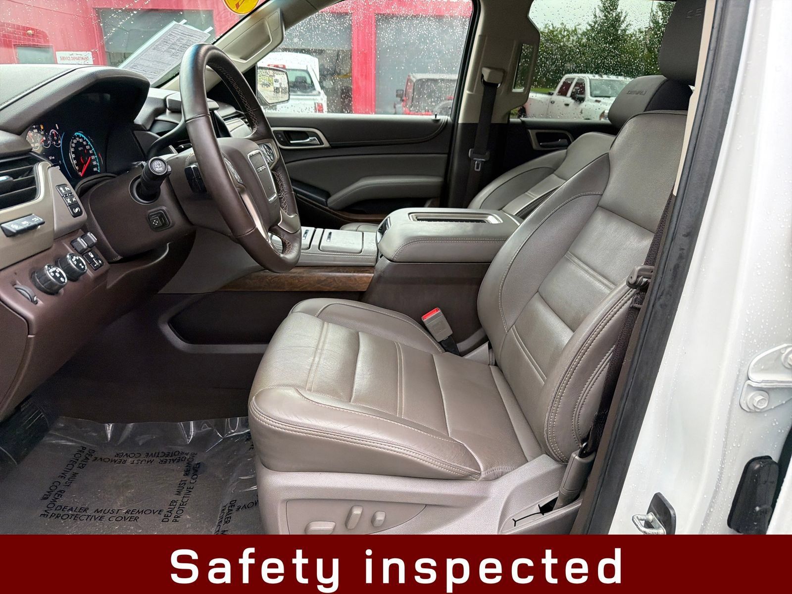 Used 2018 GMC Yukon XL Denali w/ Denali Ultimate Package AWD/4WD image 11