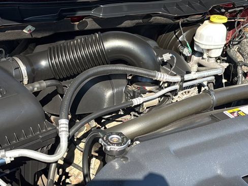 Used 2017 RAM 1500 Laramie AWD/4WD image 33