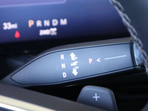 Used 2024 Buick Envision Preferred AWD/4WD image 29