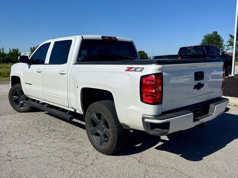 Used 2018 Chevrolet Silverado 1500 LT w/ All Star Edition AWD/4WD image 3