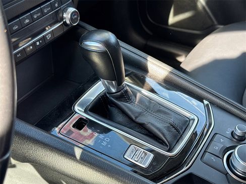 Used 2021 MAZDA CX-5 Touring image 12