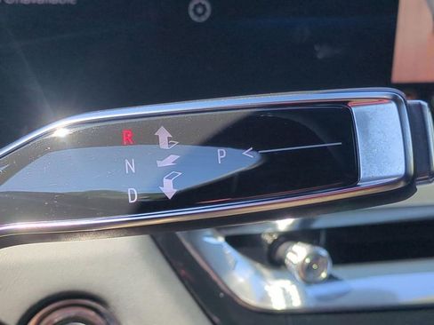 Certified 2024 Cadillac Lyriq Luxury image 21