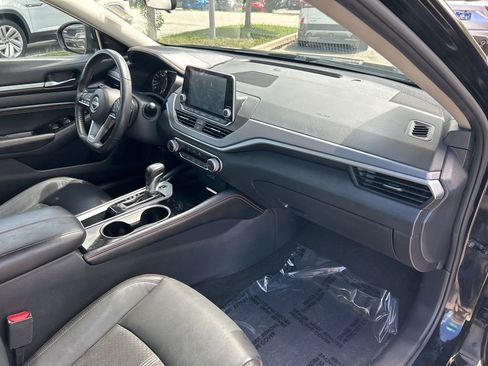 Used 2023 Nissan Altima 2.5 SR image 36