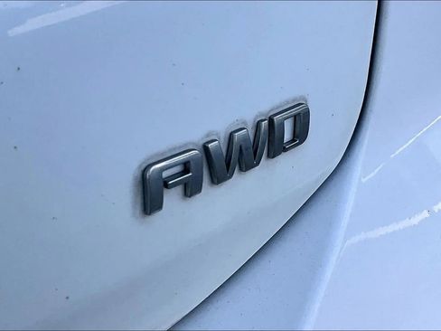 Used 2020 Chevrolet Equinox LS image 21