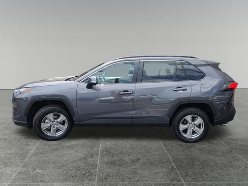 Certified 2025 Toyota RAV4 XLE AWD/4WD image 4