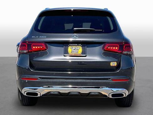 Used 2022 Mercedes-Benz GLC 300 image 4