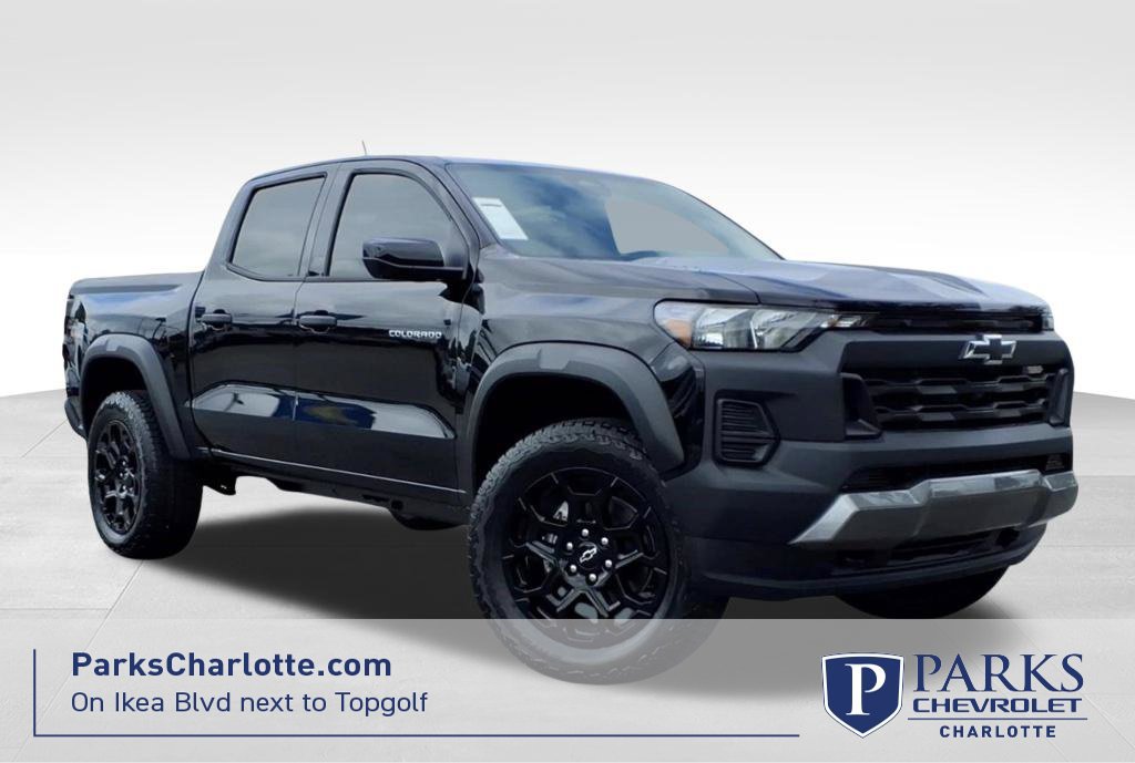 New 2026 Chevrolet Colorado Trail Boss AWD/4WD image 1