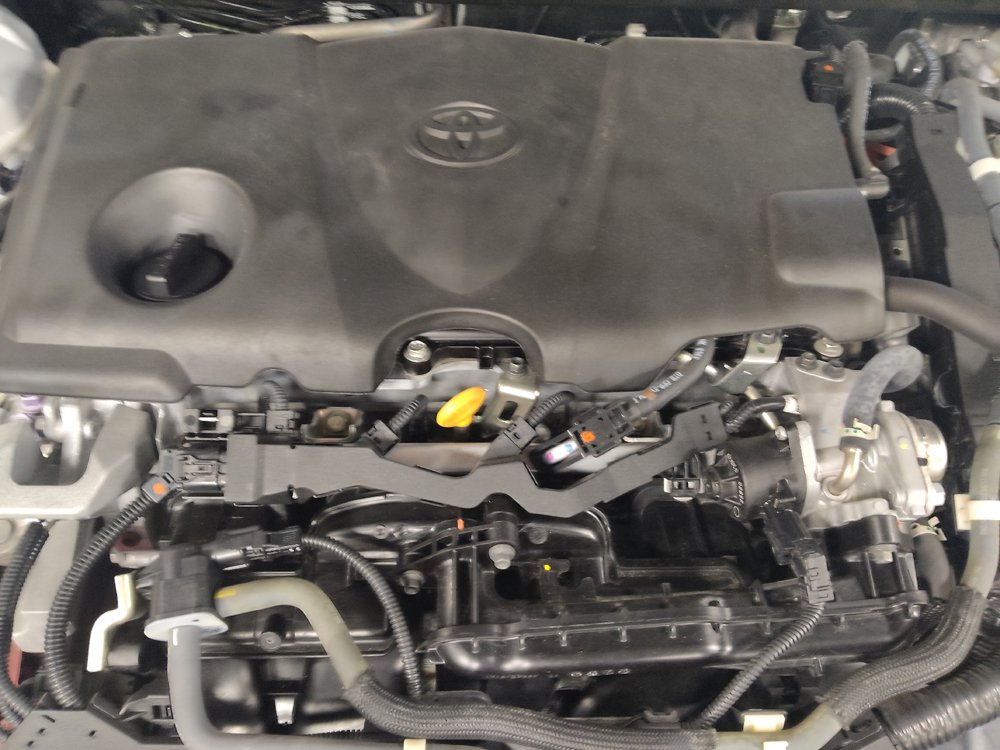 Used 2021 Toyota Camry LE FWD image 30