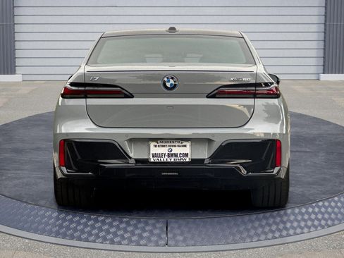 New 2026 BMW i7 xDrive60 image 5