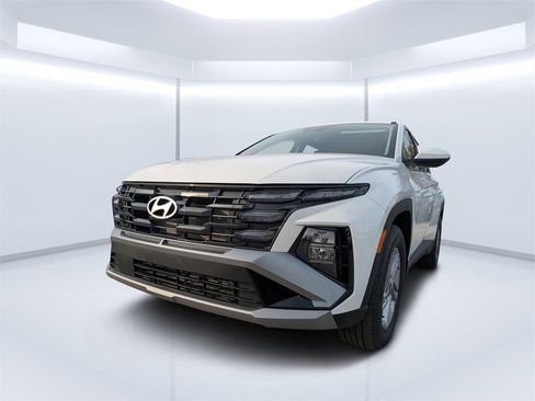 New 2026 Hyundai Tucson SE FWD image 7