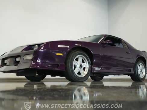 Used 1992 Chevrolet Camaro Z28 image 5
