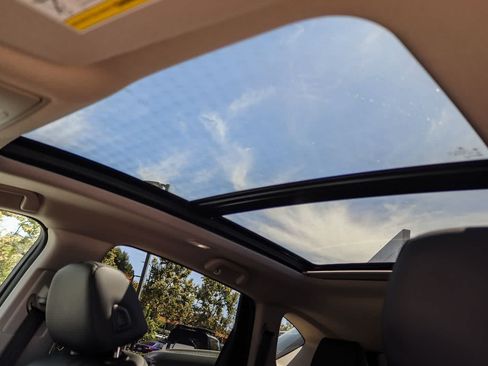 Used 2023 Acura RDX AWD image 19