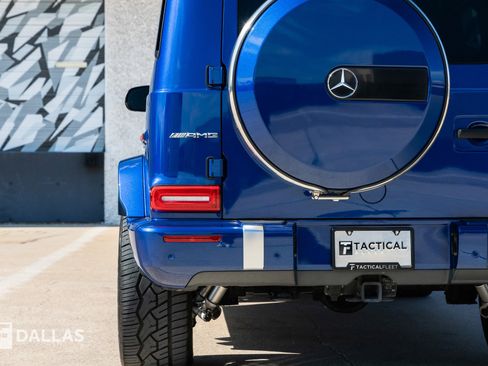 Used 2022 Mercedes-Benz G 63 AMG 4MATIC w/ G Manufaktur Interior Package image 14