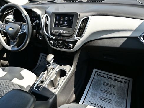 Used 2024 Chevrolet Equinox LS image 18