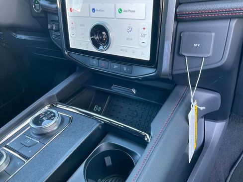 Certified 2024 Ford Expedition Limited image 76