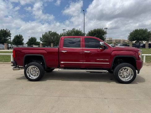 Used 2018 GMC Sierra 3500 Denali w/ Duramax Plus Package AWD/4WD image 3