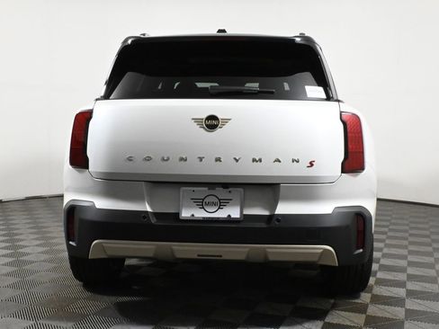 Used 2025 MINI Cooper Countryman S w/ Comfort Package Max image 6