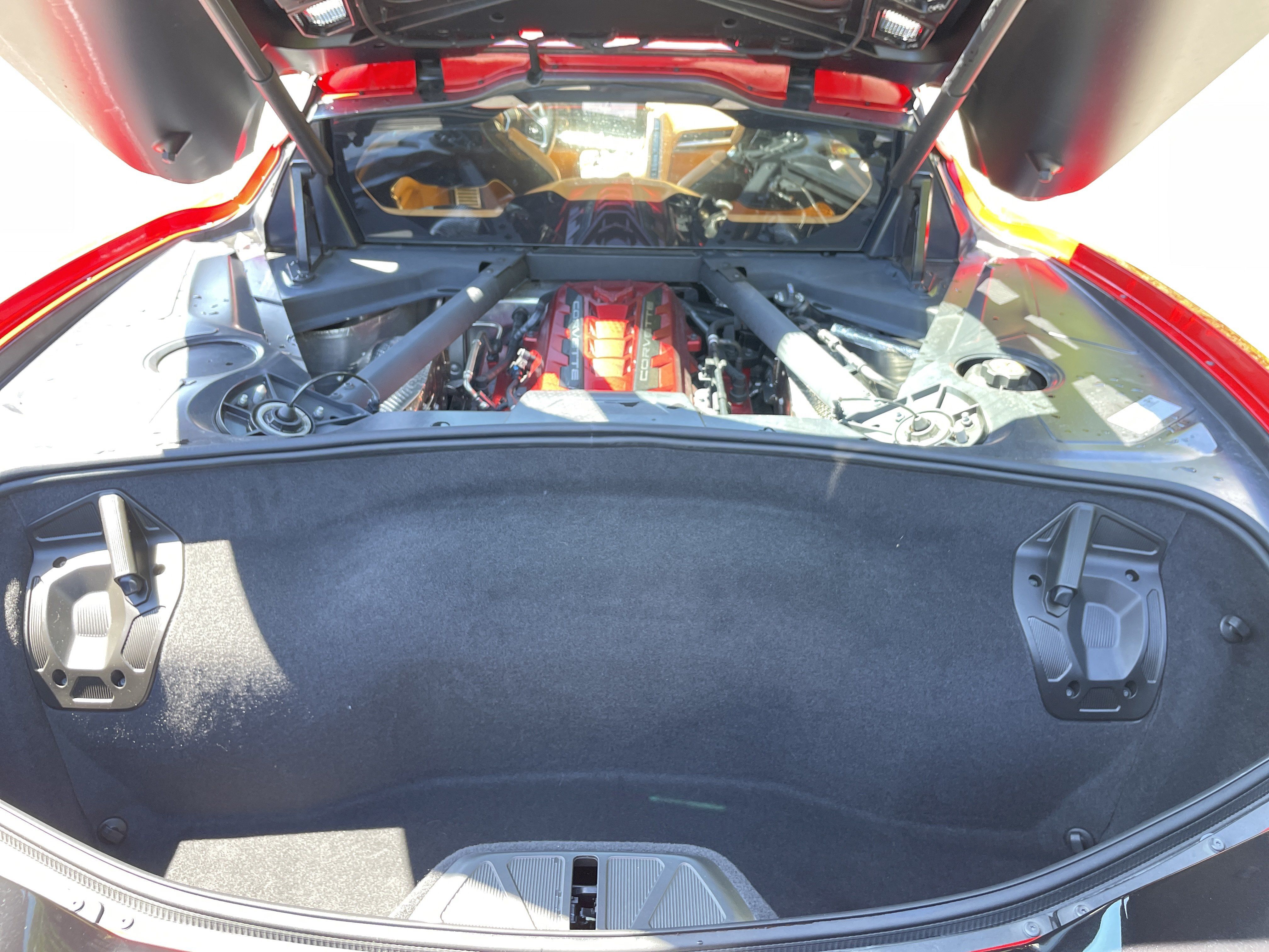 Used 2022 Chevrolet Corvette Stingray Premium Cpe w/ Z51 Performance Package RWD image 35